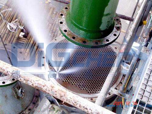 高壓水射流冷換設(shè)備清洗