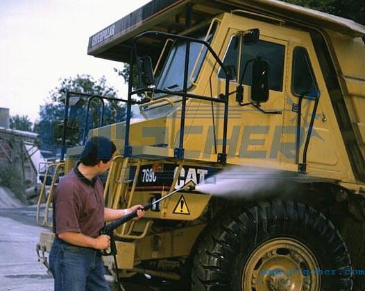 高壓清洗機(jī)洗車